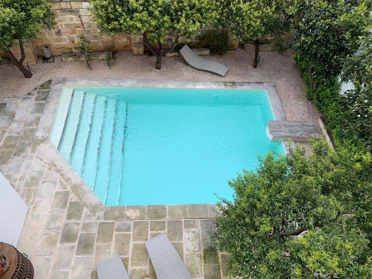 Palazzo Castriota Bed & Breakfast Alezio Exterior photo