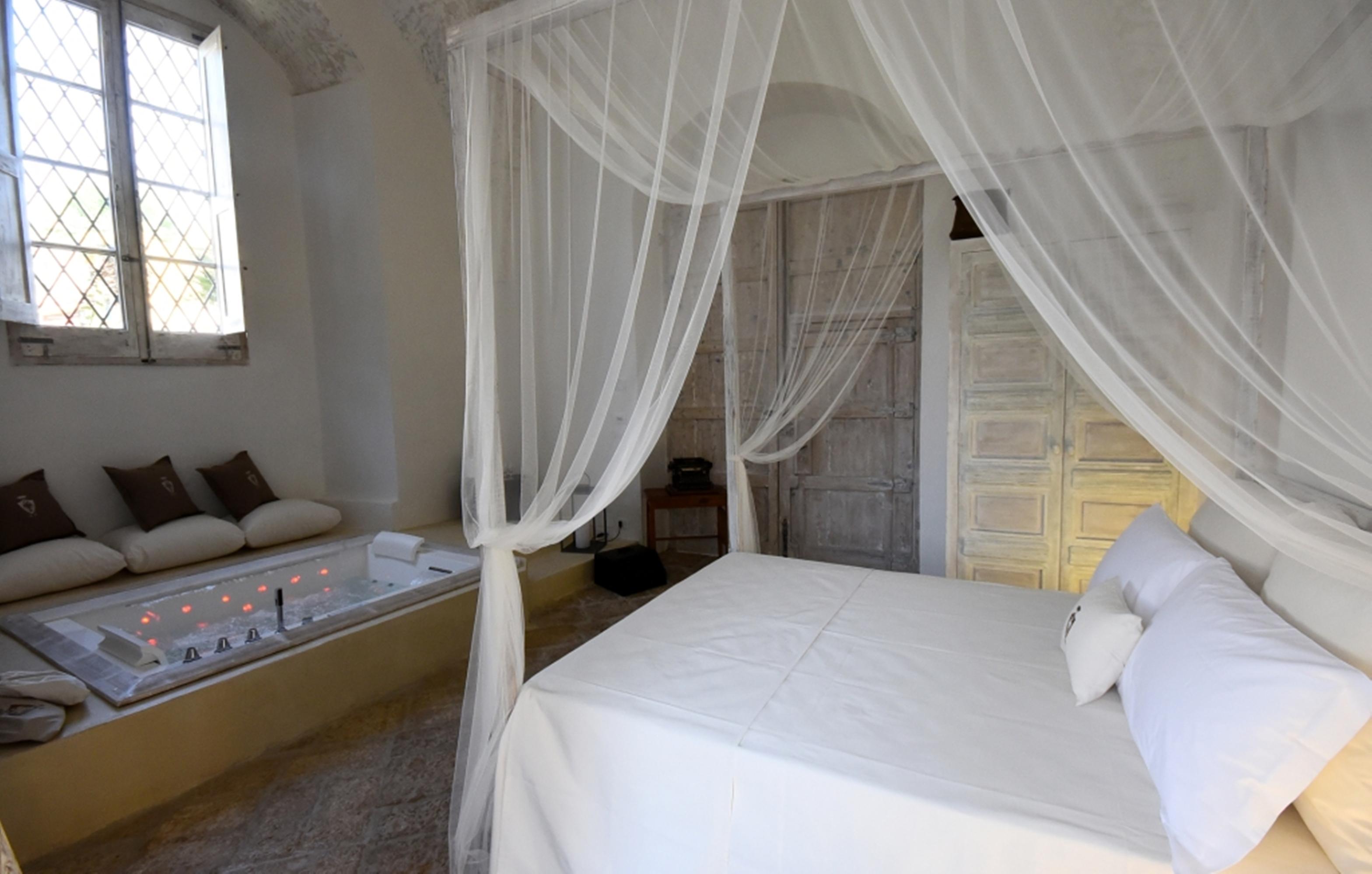 Palazzo Castriota Bed & Breakfast Alezio Exterior photo
