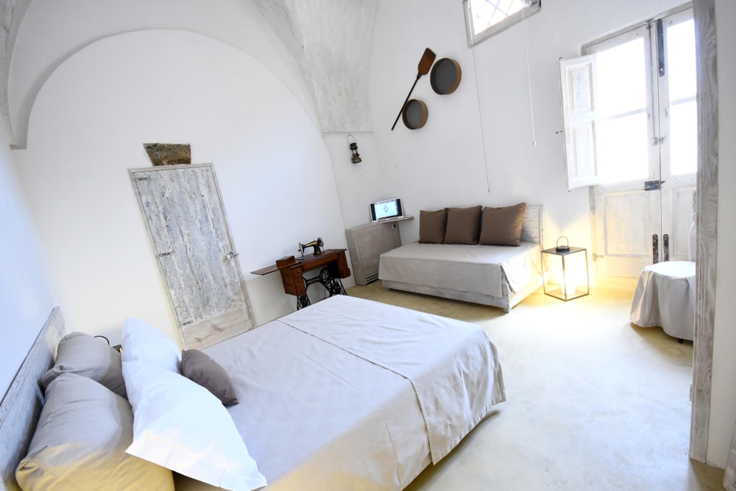 Palazzo Castriota Bed & Breakfast Alezio Exterior photo