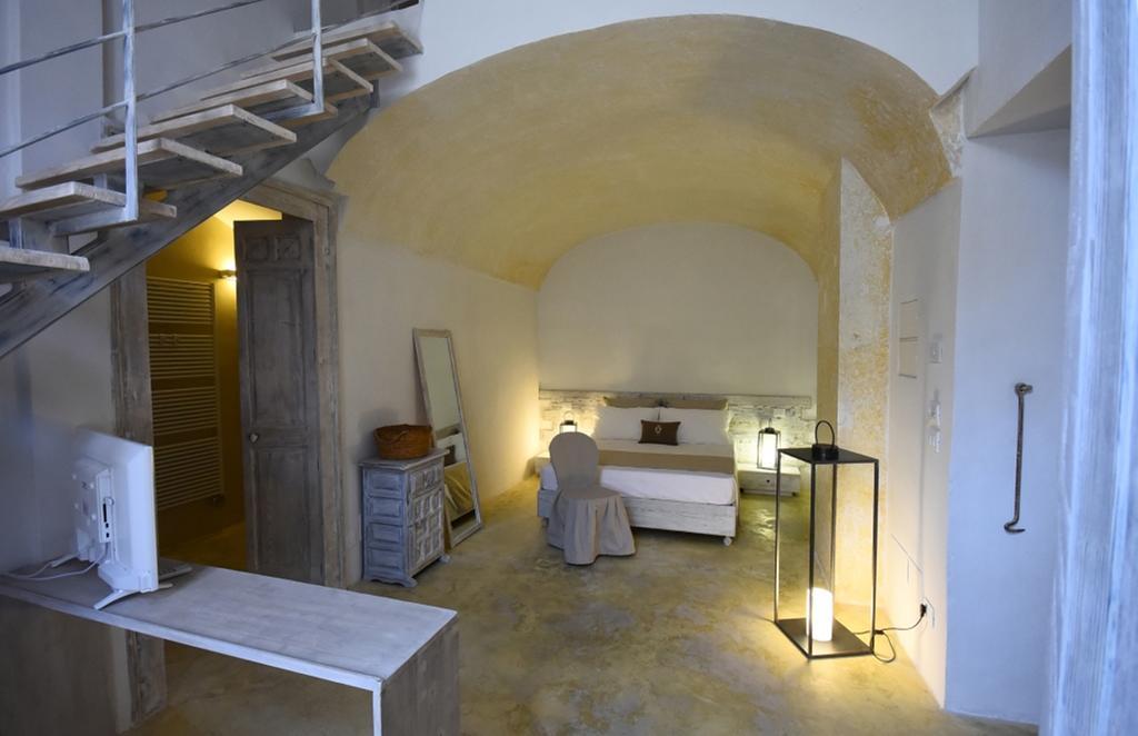Palazzo Castriota Bed & Breakfast Alezio Exterior photo